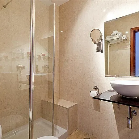 Abril Guest house