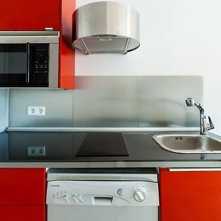 Abril Guest house 4*